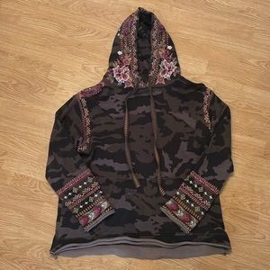 Johnny Was camo embroidered hoody size small